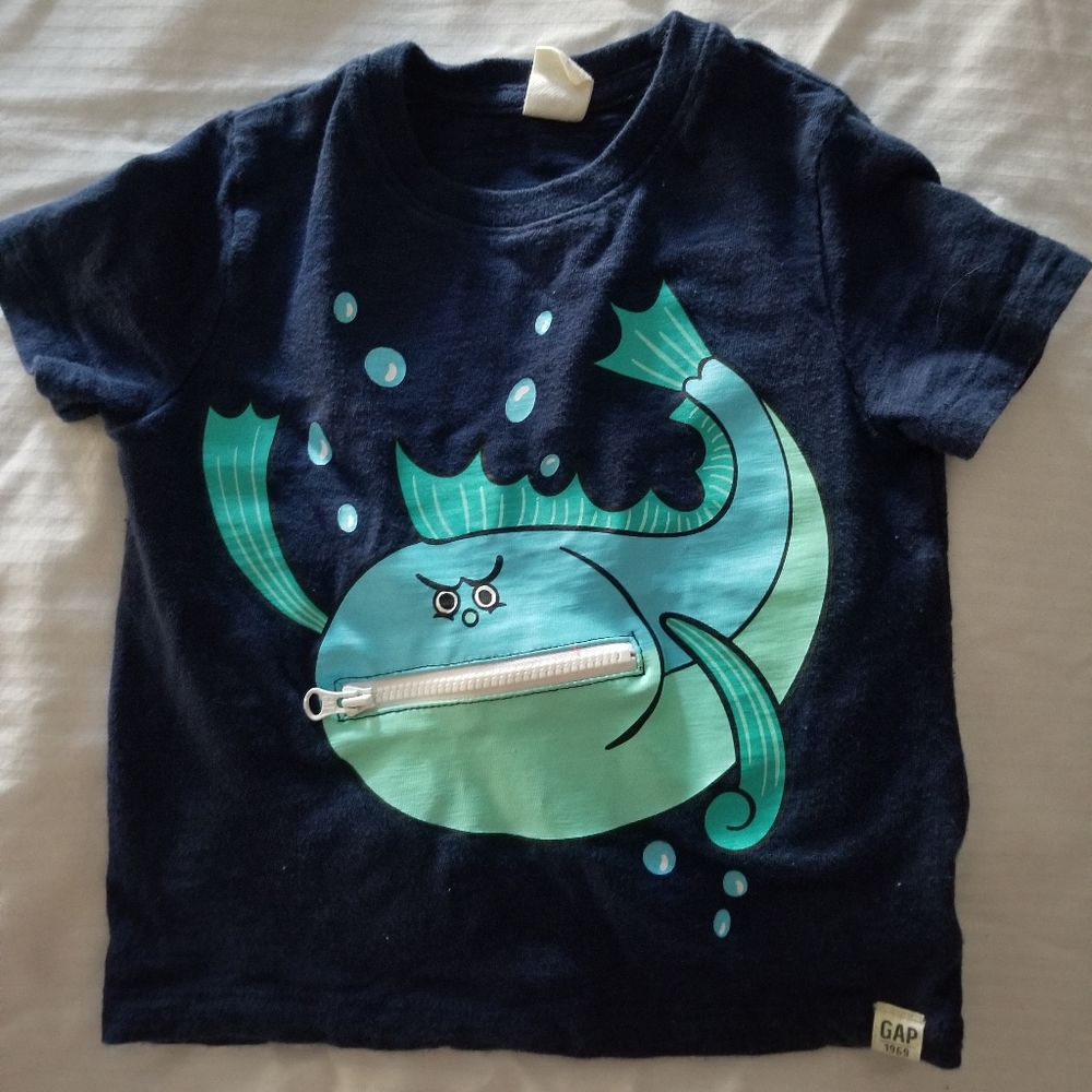The Gap  2T Navy Tee